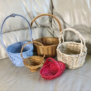 5 Handled Baskets